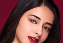 নারীর সৌন্দর্যে লিপস্টিক ব্যবহার