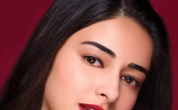 নারীর সৌন্দর্যে লিপস্টিক ব্যবহার